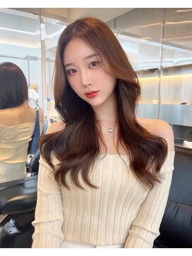 ノク(nok) Long  Layer_黒髪小顔オリーブグレーココアベージュクラゲヘアー