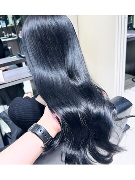 フォルテ ギンザ(FORTE GINZA) 重くなりすぎない暗髪!艶々透明感カラー