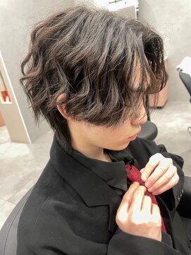 ジエクト アイロ 江坂駅前店(The Ect ilo) センターパートマッシュニュアンスパーマ
