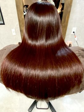 スリー(THREE) 【髪質改善トリートメント  縮毛矯正　髪質改善ストレート　酸性