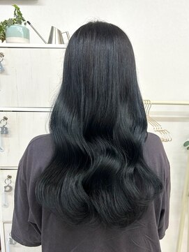 ルーナ(Luna) 透明感◎青み濃いめブルーブラック