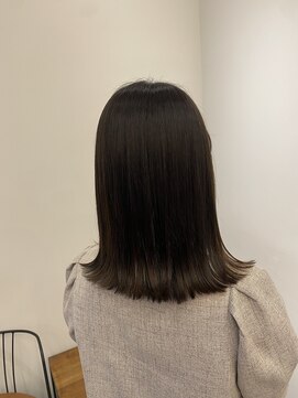 リリアーナ(LILIANA) カラー/イルミナカラー/髪質改善/秋カラー/ブラウンカラー