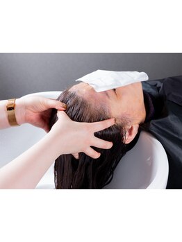 【桂駅徒歩7分】頭皮をほぐし、髪の芯から健やかな髪に導く◇貸切空間でワンランク上の癒しを