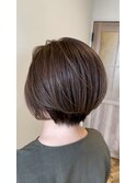 グレージュ系カラーショートボブ