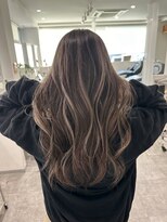 カラ ヘアーサロン(Kala Hair Salon)&nbsp;ハイライトバレイヤージュダブルカラーケアブリーチ20代30代