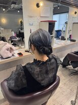 コワファーストナガサキシャンプーボーイ(COIFF1RST NAGASAKI SHAMPOO BOY)&nbsp;シニヨン