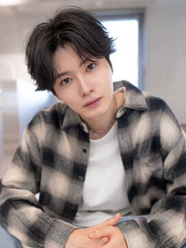 ハバナ 渋谷(HAVANA) フェザーパーマ/ツーブロック/センターパート/コンマバング