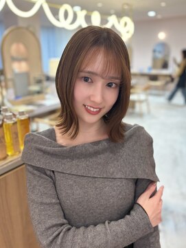 寒色ベージュカラー12.11小顔