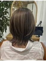 アトリエ リブコ(atelier L.I.B.Co)&nbsp;立体感作るハイライト