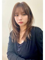 天神美容室&nbsp;海外レイヤーカットハッシュカットベージュブラウン