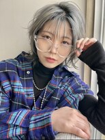 ウリ 横浜(uli)&nbsp;ミディアムウルフ×ハイトーンカラー