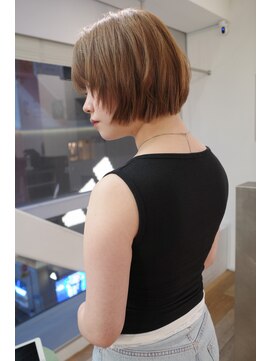 カシェル トウキョウ(Cashel Tokyo) 似合わせカットとブリーチなしベージュカラー