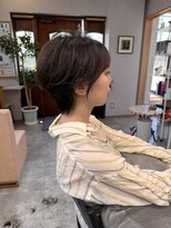 コロレ(COLORE) 30代40代人気 小顔くびれショート