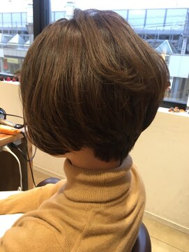 ネオリーブニコ 大井町店(Neolive Nico) 【neolive nico 大井町店】 大人ショート フォギーベージュ