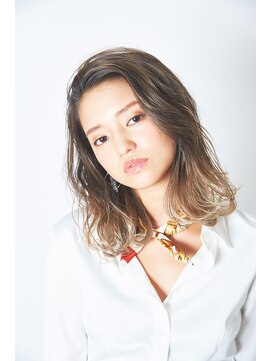 ヘアサロン アティリー(Hair Salon Attirer) 西梅田/ボブ/グレーベージュ/白髪ぼかし【Attirer飯田裕之】