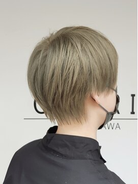 シェリー(cherie) ホワイトグレージュ