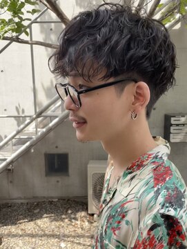 フィフス 原宿(fifth) ツイスト波巻きスパイラルパーマツーブロックメンズマッシュ