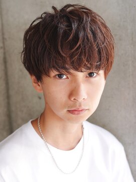 アルファ 新宿(alpha) フェザーパーマ/刈り上げセンターパート/サーフカール[新宿]