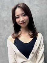 ロンド ストラーダ 心斎橋(Lond strada)&nbsp;韓国前髪顔周りロング×インナーグレージュ[心斎橋/髪質改善]