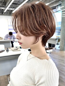 ルアン 上通り(ruen) エアリーショート　透明感　くびれ美人　ruen  山田大貴