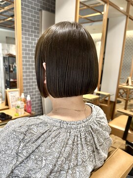 クラップス 京急富岡(CLAPS) 切りっぱなしボブグレーベージュオリーブベージュ