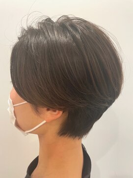 イコール 妙典(equal) ツーセクションカット