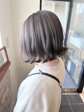 ビフィーノ ソラーレ 夙川店(bifino solare) ミディアムスタイル