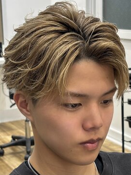 ルースト 京都四条大宮店(ROOST) フェザーショート