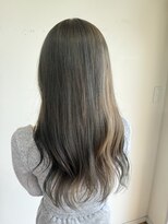 ミラコ(milaco)&nbsp;ブリーチなしダブルカラーでオリーブベージュ