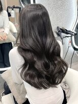 グロー オオミヤ アネックス 大宮(GLROW OMIYA ANNEX)&nbsp;艶カラー コテ巻きできる 縮毛矯正 韓国ヘア レイヤーカット