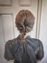 アロマ ヘアー ルーム 新宿3号店(AROMA hair room)&nbsp;クラシカル編みおろし/上品パーティーヘア/大人エレガント