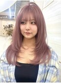 《高瀬寛菜》ピンクベージュ/レイヤーカット