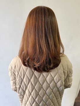 【asuka】ローレイヤー　ナチュラルベージュ　フワミディ