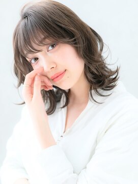 ローマ ギンザ(ROMA Ginza) 赤みのない透明感カラー/レイヤーボブ/ウルフパーマ/髪質改善