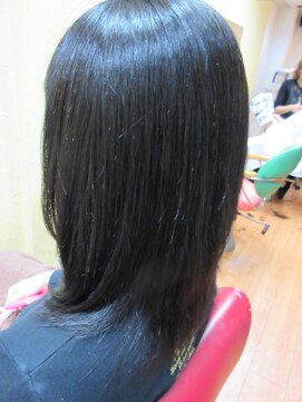 ヨシユキコンディショニング ダメージレスな縮毛矯正「強いくせ毛～ダメージ毛まで対応」163