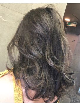 キー(kｅｙ) マットグレージュ