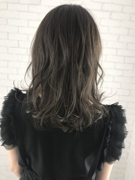 ラヴリア カミツ(LOVERIA KAMITSU) アンニュイミディー