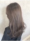 大人かわいいフォギーグレージュ