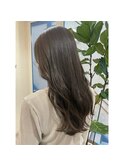 オリーブグレージュ20代30代40代ゆるふわロング