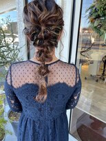 ヘアー アトリエ アンジー(Hair Atelier Angee)&nbsp;編みおろしアレンジ