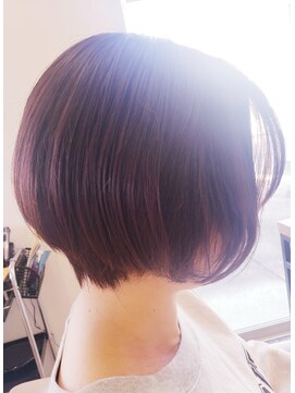 フリージュア(FREEJUA) [FREEJUA/北上尾]前下がりボブ/ワインレッドショコラ