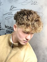 ワールドシップコウベ(WORLD SHIP KOBE)&nbsp;外国人風パーマ