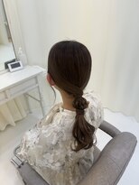 モカラ バイ レーコ(mokara by REKO)&nbsp;タイトポニーテール