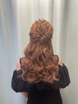 マーズ(Hair&Make Mars+) ハーフアップ