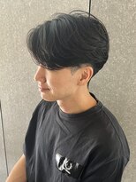 ニアウ 太田店(Niau)&nbsp;メンズナチュラルセンターパート毛流れ重視ニュアンスパーマ