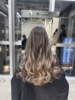 アライブ ハラジュク(ALIVE harajuku)&nbsp;【ALIVE yu-ki 他店お直しバレイヤージュ】