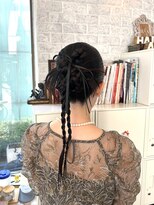 タイトアレンジ　お呼ばれヘア　カチモリ