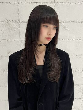 ヨーク(YOKE) ミディアムレイヤー姫カットレイヤー顔周りカット