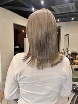 ヘアー アイス ルーチェ(HAIR ICI LUCE)&nbsp;シルバーベージュヘーゼルグレージュカラー/中西