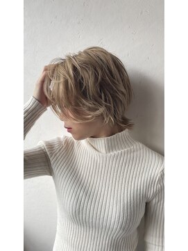 カジュアルショート